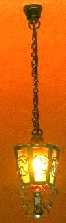 mh1037hangingcarriagelamp.jpg (5962 bytes)