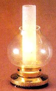 mh861hurricandesklamp.jpg (12574 bytes)