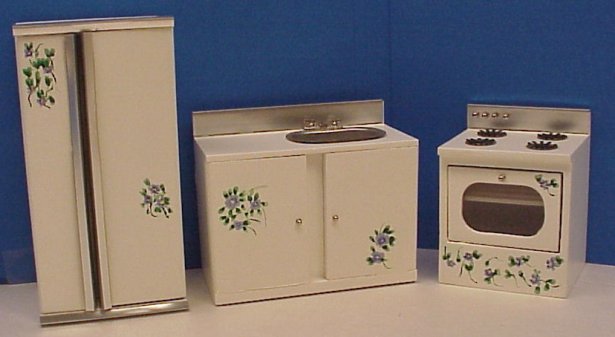 kitchenblueflower.jpg (33642 bytes)